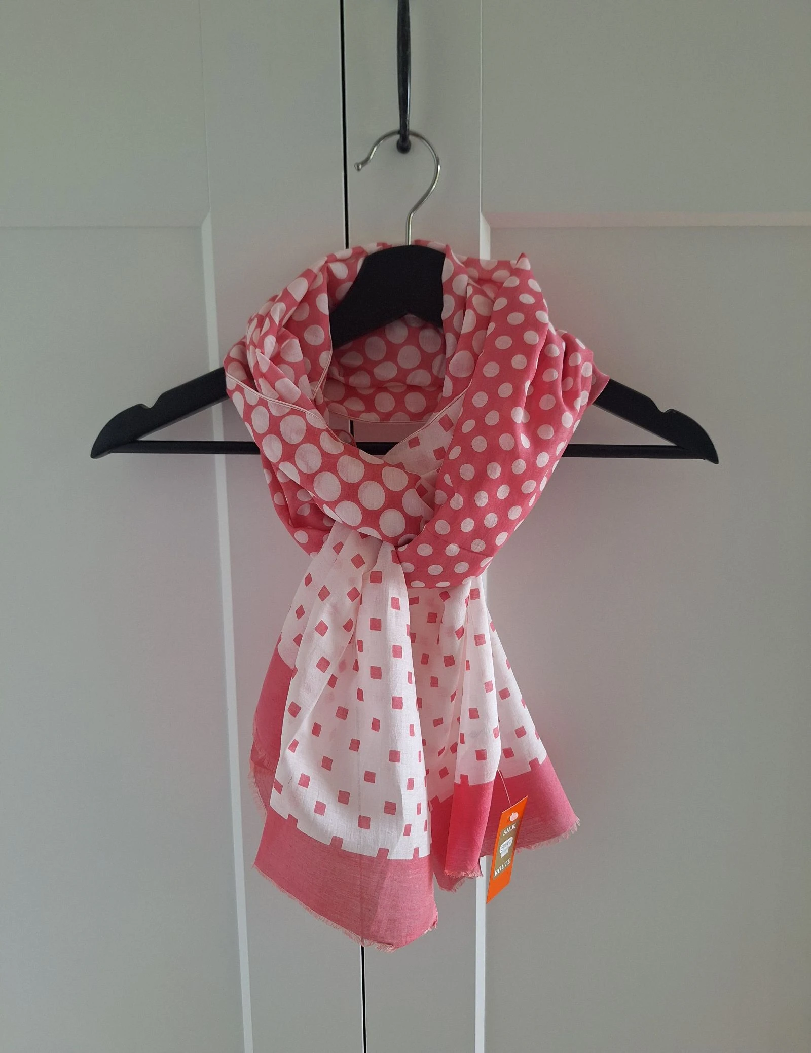 Rota da Seda branco com lenço de verão rosa algodão com seda – photo 2